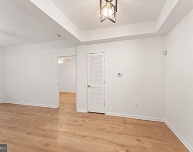 20453 Chesapeake Square - Photo Thumbnail 19
