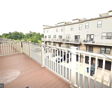 44878 Tiverton Square - Photo Thumbnail 31