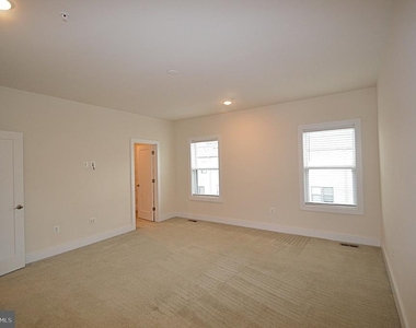 44878 Tiverton Square - Photo Thumbnail 33