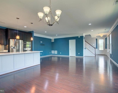 42262 Knotty Oak Terrace - Photo Thumbnail 2