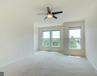 42262 Knotty Oak Terrace - Photo Thumbnail 49