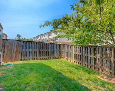 42262 Knotty Oak Terrace - Photo Thumbnail 20