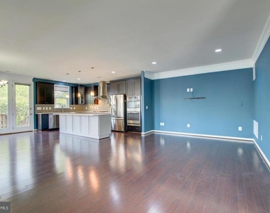 42262 Knotty Oak Terrace - Photo Thumbnail 7