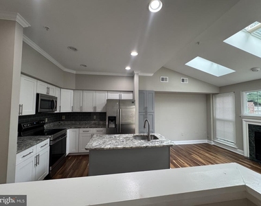 44194 Shady Glen Terrace - Photo Thumbnail 3