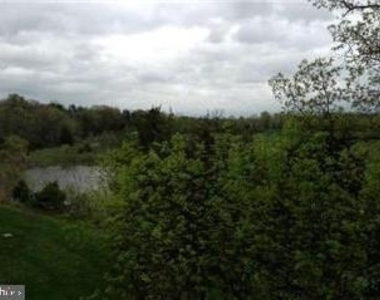 25240 Lake Shore Square - Photo Thumbnail 10