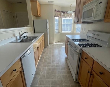 25240 Lake Shore Square - Photo Thumbnail 12