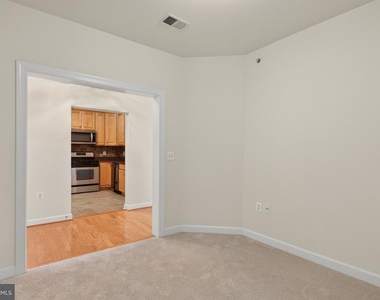 44485 Chamberlain Terrace - Photo Thumbnail 6