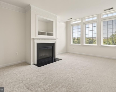 44485 Chamberlain Terrace - Photo Thumbnail 15