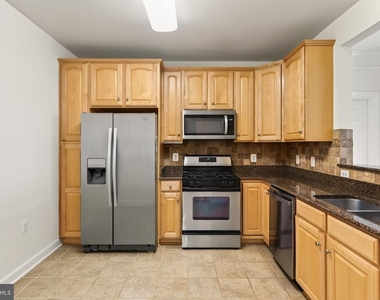 44485 Chamberlain Terrace - Photo Thumbnail 7