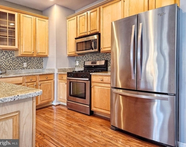 5269 Broadwing Place - Photo Thumbnail 10