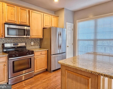 5269 Broadwing Place - Photo Thumbnail 11