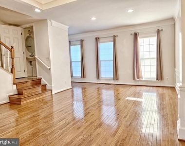 5269 Broadwing Place - Photo Thumbnail 15