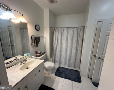 2726 Gallows Road - Photo Thumbnail 5