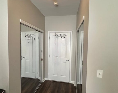 2726 Gallows Road - Photo Thumbnail 6
