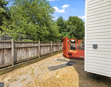 7887 Cranford Farm Circle - Photo Thumbnail 31