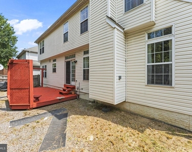 7887 Cranford Farm Circle - Photo Thumbnail 30
