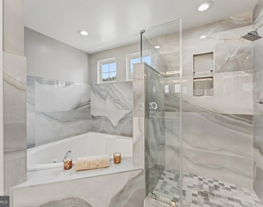 7887 Cranford Farm Circle - Photo Thumbnail 14