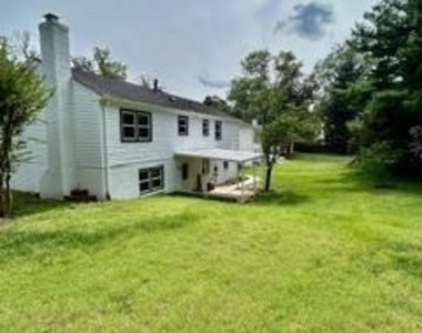 6234 Old Telegraph Road - Photo Thumbnail 5