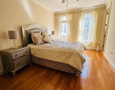 6413 Divine Street - Photo Thumbnail 11