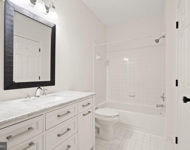 1704 Lake Shore Crest Drive - Photo Thumbnail 30