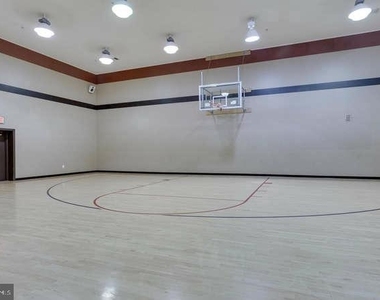 2765 Centerboro Drive - Photo Thumbnail 12