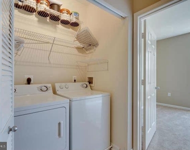 2765 Centerboro Drive - Photo Thumbnail 10