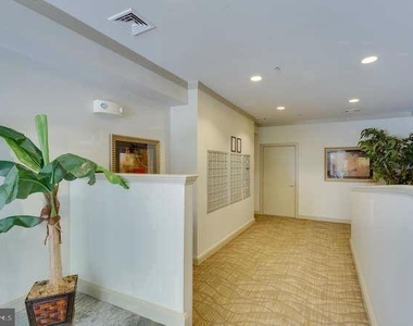 2765 Centerboro Drive - Photo Thumbnail 1