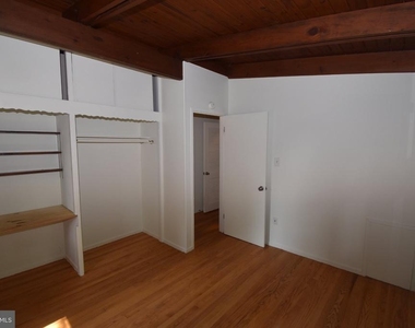 2901 Pine Spring Road - Photo Thumbnail 18