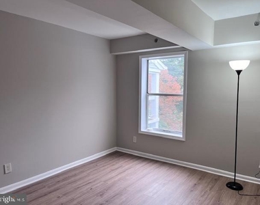 3179 Summit Square Drive - Photo Thumbnail 18