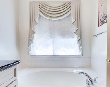 6328 Dunman Way - Photo Thumbnail 35