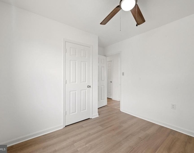 178 Hackberry Drive - Photo Thumbnail 14