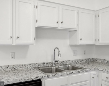 178 Hackberry Drive - Photo Thumbnail 8