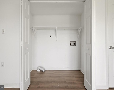178 Hackberry Drive - Photo Thumbnail 10