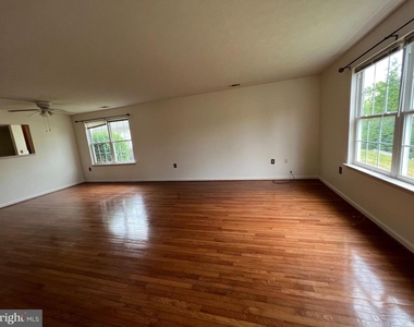 103 Buckwood Lane - Photo Thumbnail 35