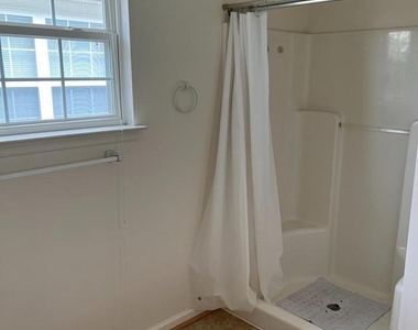 103 Buckwood Lane - Photo Thumbnail 23
