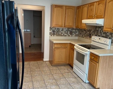 103 Buckwood Lane - Photo Thumbnail 30