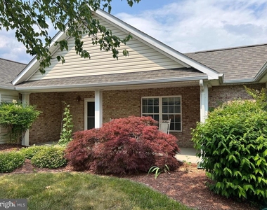 103 Buckwood Lane - Photo Thumbnail 6