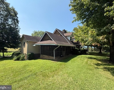 7246 Sperryville Pike - Photo Thumbnail 2
