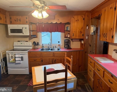 7246 Sperryville Pike - Photo Thumbnail 5