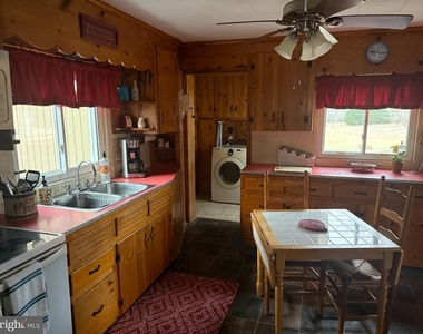7246 Sperryville Pike - Photo Thumbnail 4