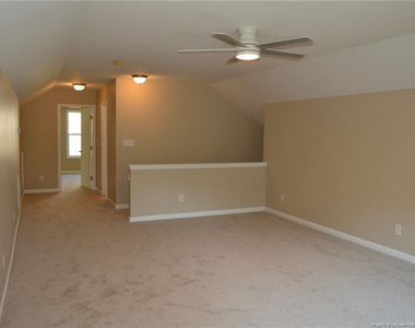 60 Cobblestone Drive - Photo Thumbnail 32