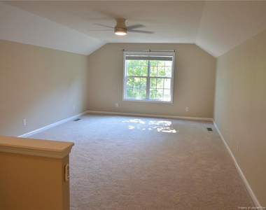 60 Cobblestone Drive - Photo Thumbnail 31
