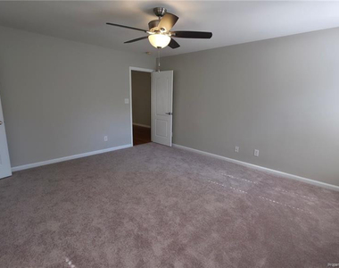 60 Cobblestone Drive - Photo Thumbnail 17