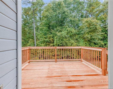 5928 Lively Court - Photo Thumbnail 9