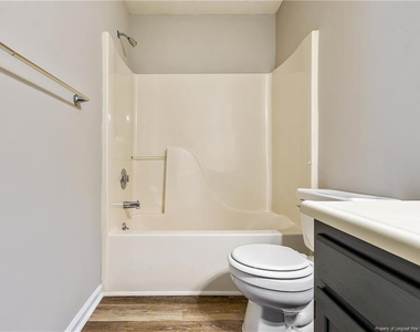 5928 Lively Court - Photo Thumbnail 19