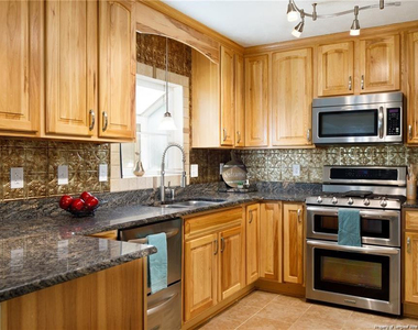 2008 Greendale Drive - Photo Thumbnail 9