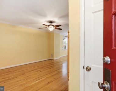 2809 S Columbus Street - Photo Thumbnail 17
