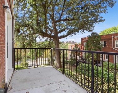 2809 S Columbus Street - Photo Thumbnail 36