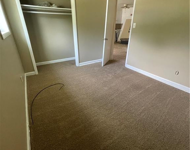 3035 Wedgewood Drive - Photo Thumbnail 3