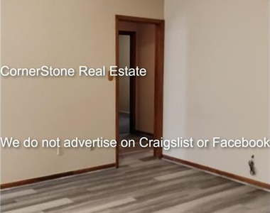 102 Duck Place - Photo Thumbnail 5